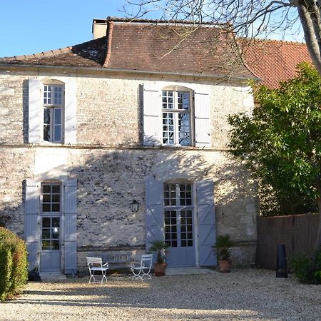 Le Petit Logis Bed & Breakfast Rouillac  Dış mekan fotoğraf
