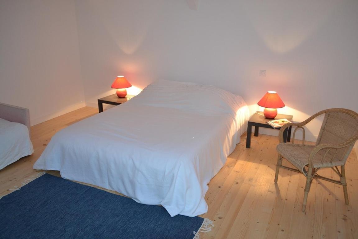 Le Petit Logis Bed & Breakfast Rouillac  Dış mekan fotoğraf