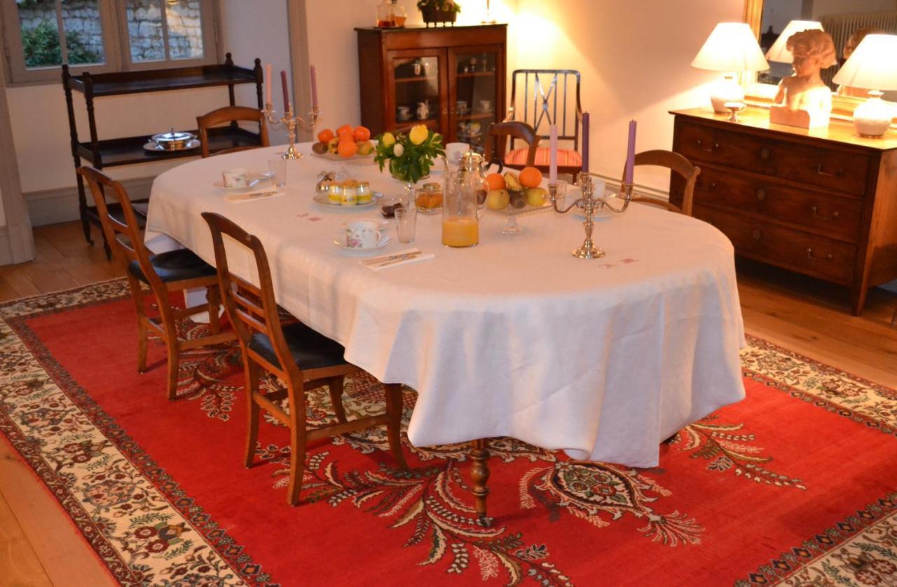 Le Petit Logis Bed & Breakfast Rouillac  Dış mekan fotoğraf